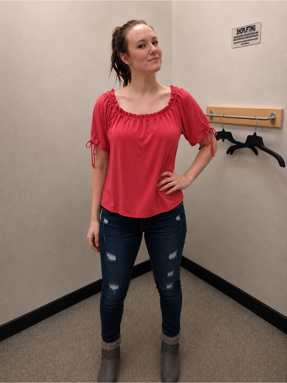 NWT Daytrip Pink Ruffle-Neck Short Sleeve Top